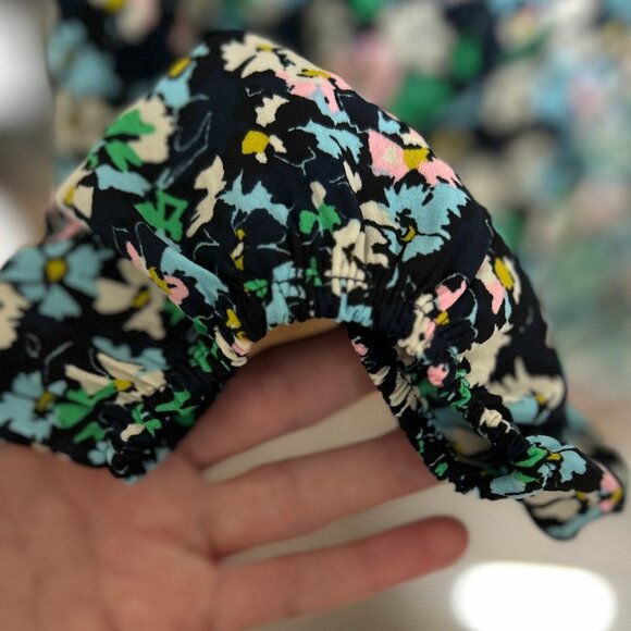 NWT Marks & Spencer Navy Floral V-Neck Button Detail Long Sleeved Blouse Size 16 - Picture 7 of 10